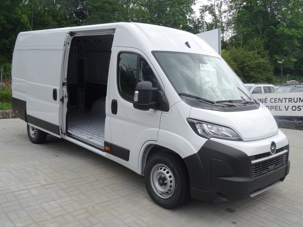 Opel Movano